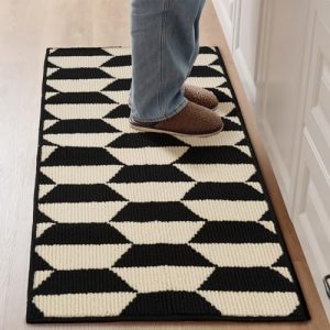 GRANNY SAYS Kitchen Mats for Floor, Kitchen Rugs Non Slip Washable, Runner Rugs for Kitchen Floor, 47″ x 17.7″, Stain Resistant Comfort Standing Mat Made of 100% Polypropylene, Black