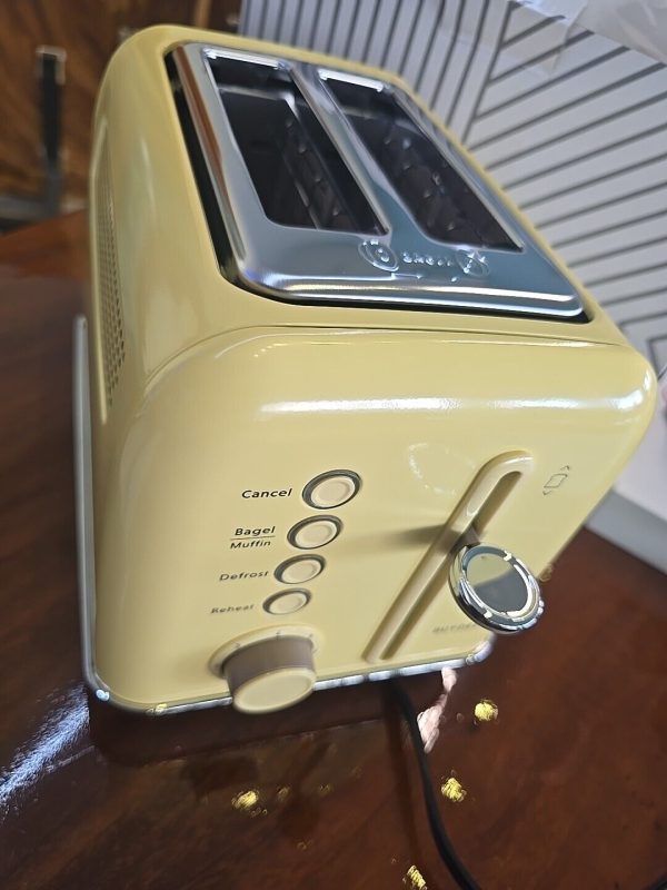 Buydeem Toaster 2-Slice 900W Yellow Extra Wide Slot 7-Shade Settings Crumb Tray