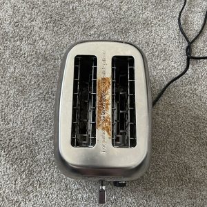 BLACK and DECKER 2 Slot Toaster