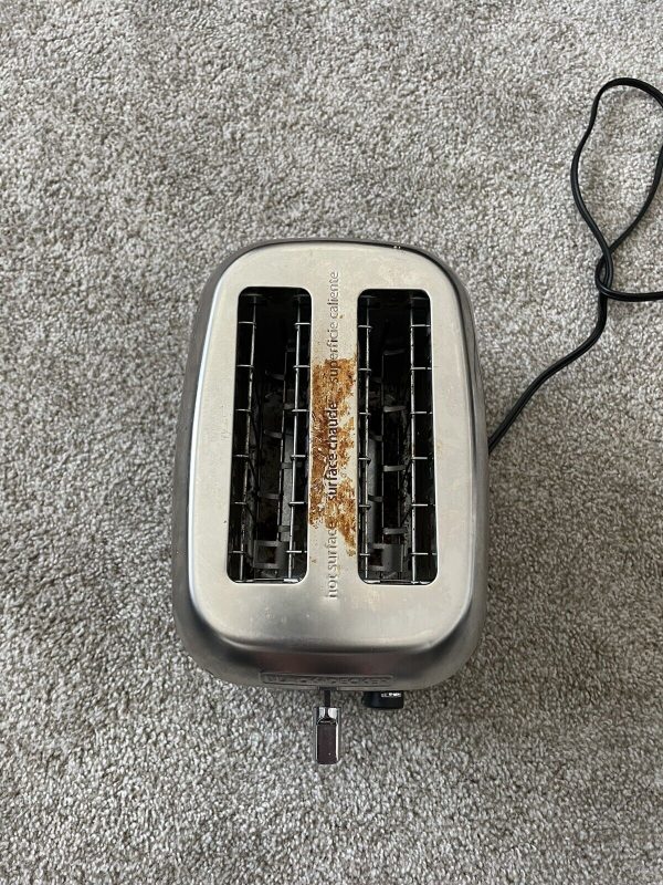 BLACK and DECKER 2 Slot Toaster