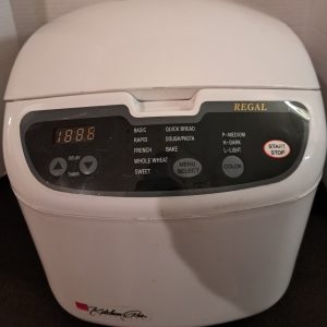 Regal Kitchen Pro K6725  Bread Maker Machine In Good Condition