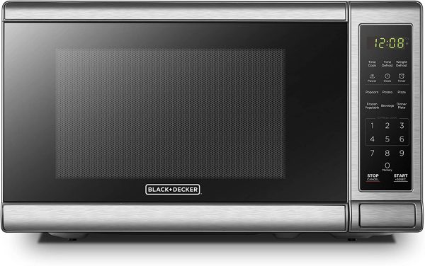 BLACK&DECKER EM720CB7 Microwave Oven – Compact, Efficient, Push-Button Control