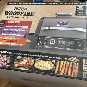 Ninja Woodfire 7-in-1 Outdoor Grill 1760-Watt Grey Electric Grill (OG701LW)