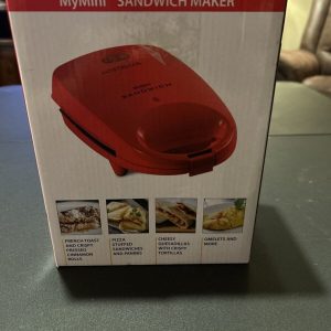 Nostalgia MyMini Sandwich Maker color Red New In Box.