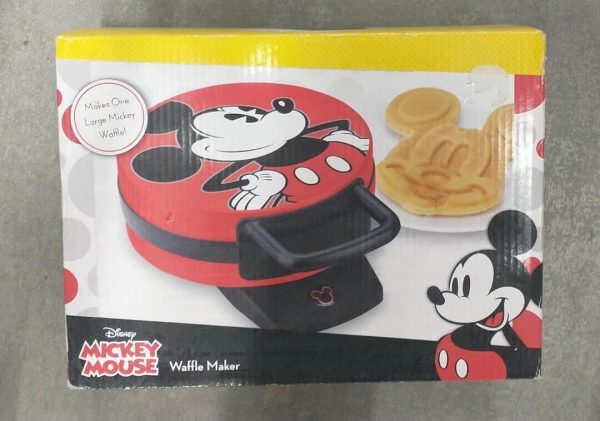 NEW Disney Mickey Mouse Waffle Maker- Model DCM-12 Fun Shape Waffle