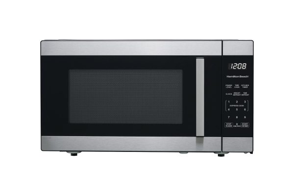 Hamilton Beach 1.6Cu ft Sensor Cook Countertop Microwave Oven in Stainless Steel