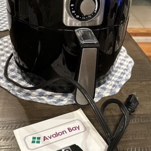 2.3 Quart Air Fryer, Dishwasher Safe Basket & Tray, Hardly Used