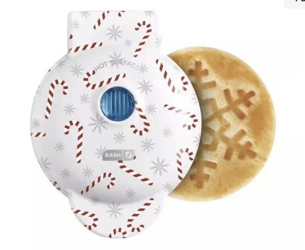 Dash Snowflake Mini Waffle Maker