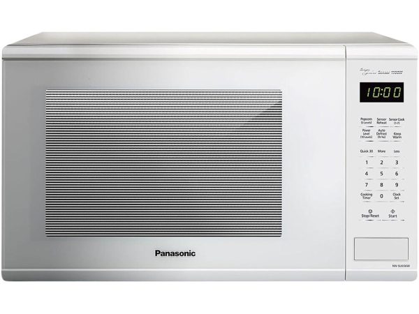 Panasonic Genius Sensor 1.3 cu. ft. 1100W Countertop Microwave Oven in White (NN