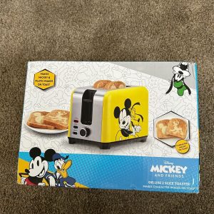 Mickey and Pluto 2-Slice Yellow Toaster