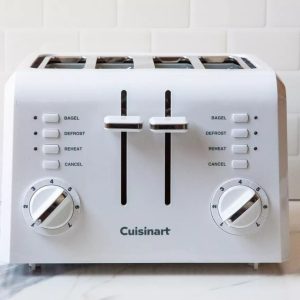 Cuisinart 4 Slice Compact Plastic Toaster CPT-142P1