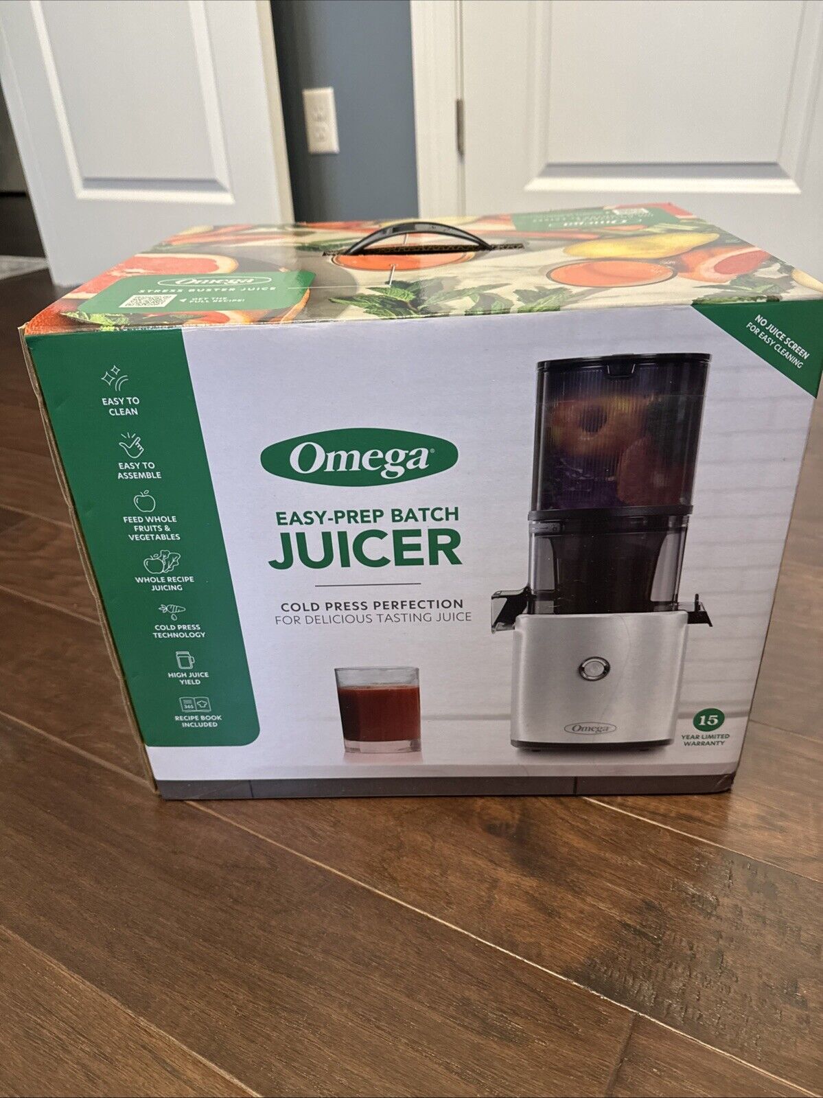 Omega Effortless Easy Prep Batch Juicer, 2L in White (JC2022WHT11)