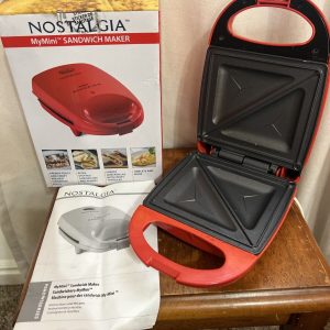 Nostalgia MyMini Sandwich Maker Brand New In Box Red in Color