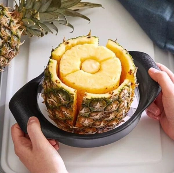 New Pampered Chef Pineapple Wedger Corer Slicer #2416 unopened NIP