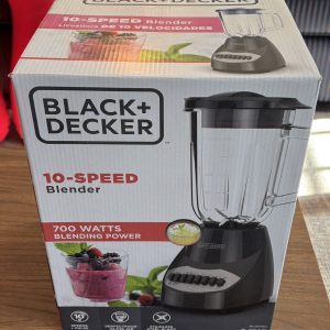 BLACK+DECKER 5 Cup 10-Speed 700 Watt Countertop Blender With Pulse Glass Jar NEW