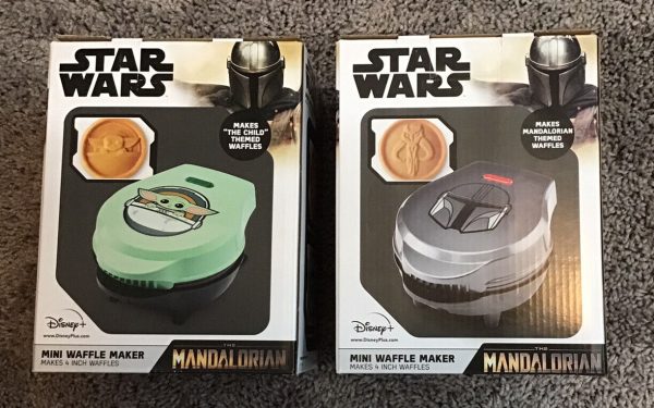 2 Disney Star Wars Mini Waffle Makers Mandalorian & Child Waffles NIB