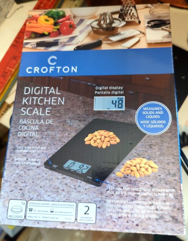 Crofton Digital Food Scale Black Light Weight Kitchen Scale Solids Liquids NEW