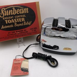 Sunbeam T-35 Radiant Control Auto-Drop Toaster Brand New in Original Box Tag