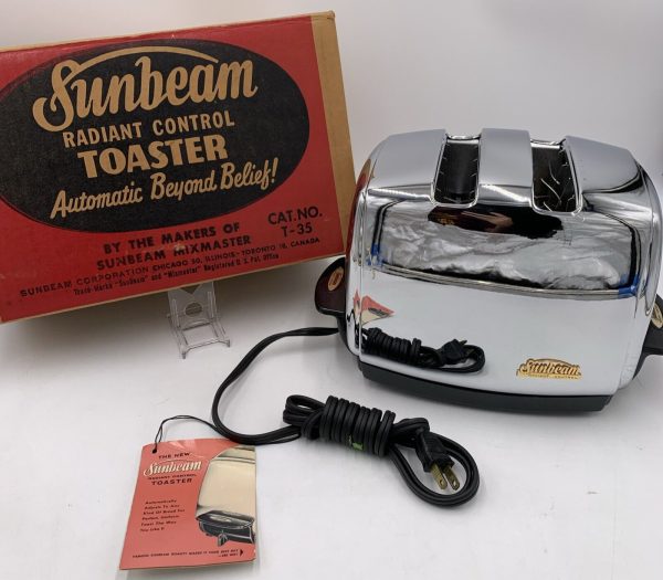 Sunbeam T-35 Radiant Control Auto-Drop Toaster Brand New in Original Box Tag