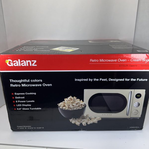 NIOB Galanz GLCMKA07CMR Countertop Microwave Oven, 700 Watts,