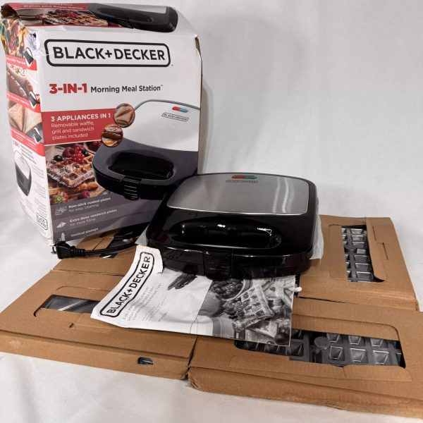 Black and Decker 3 in 1 Morning Meal Station Waffle Maker Sandwich Maker Grill