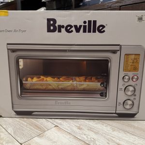 Breville Smart Oven Air Fryer with 11 Smart Cooking Functions
