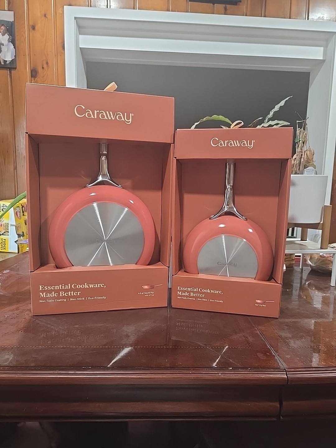 Caraway 4.5sq Saute Pann With 12" Lid And 10.5" Fry Pan