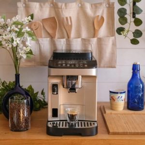 De'Longhi Automatic Espresso & Coffee Machine+Milk Frother NEW!!!