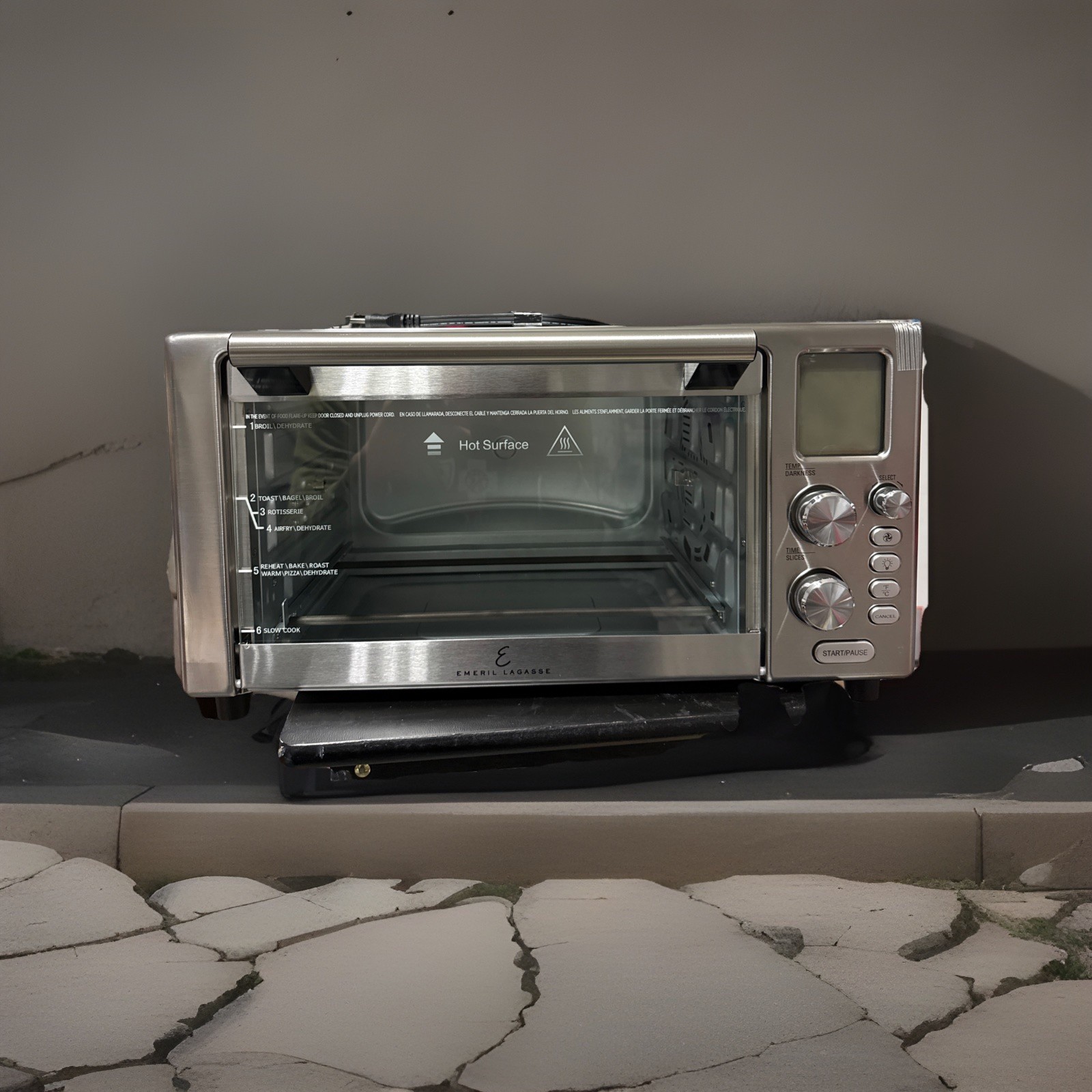 Emeril Lagasse 9-in-1 Power Air Fryer Oven 360 with Manual and Recipe Book