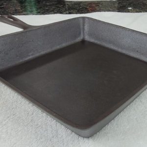 Lodge Unmarked 9-3/4" Square Cast Iron Skillet Bacon Fryer Restored vintage