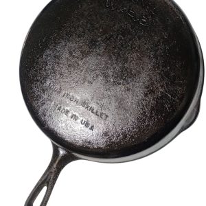 Wagner Ware Cast Iron Skillet. No. 8 Vintage